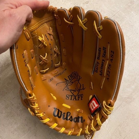 Wilson Barry Bonds Advisory Staff A2275 AS2 Baseball Glove; 10 1/2" RIGHT - Picture 3 of 9